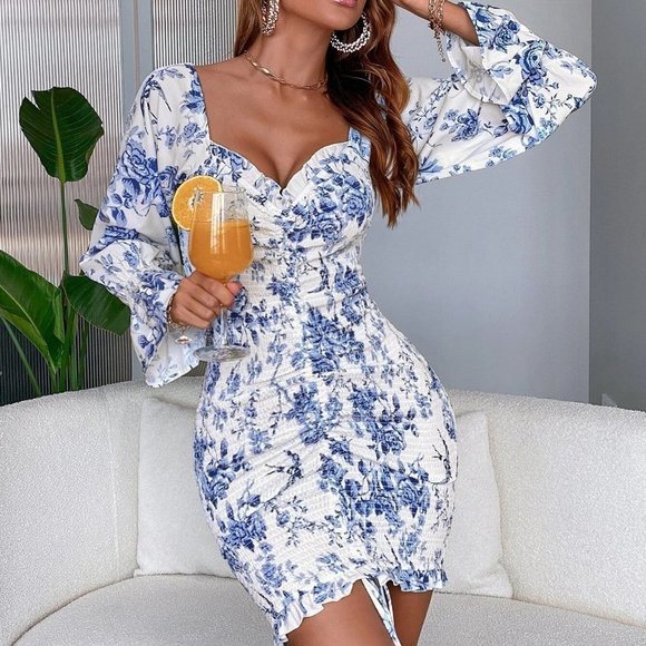 Floral Drawstring Front Bodycon Dress - Picture 2 of 5